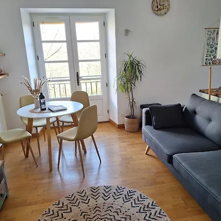 La Grange Apartment